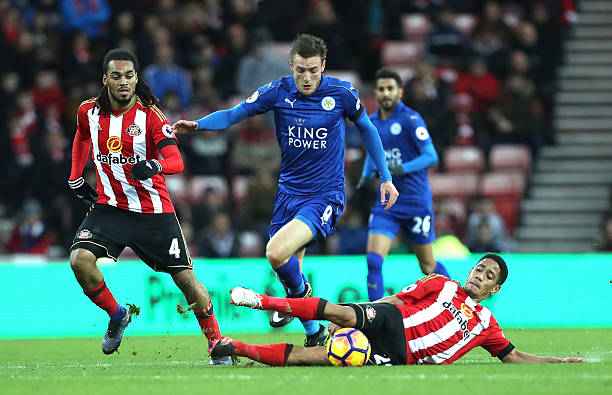 现出浓厚兴 现出浓厚兴